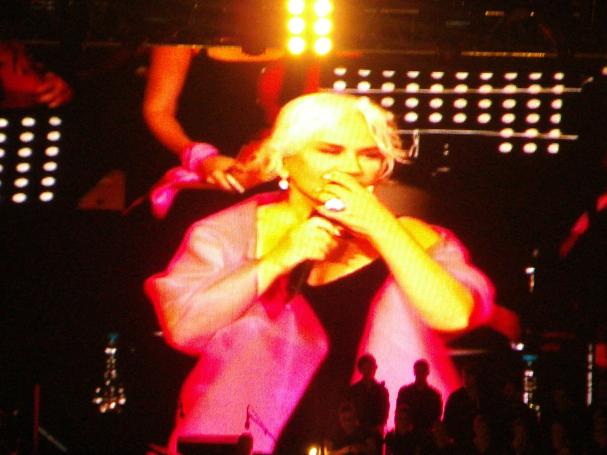 Sezen Aksu