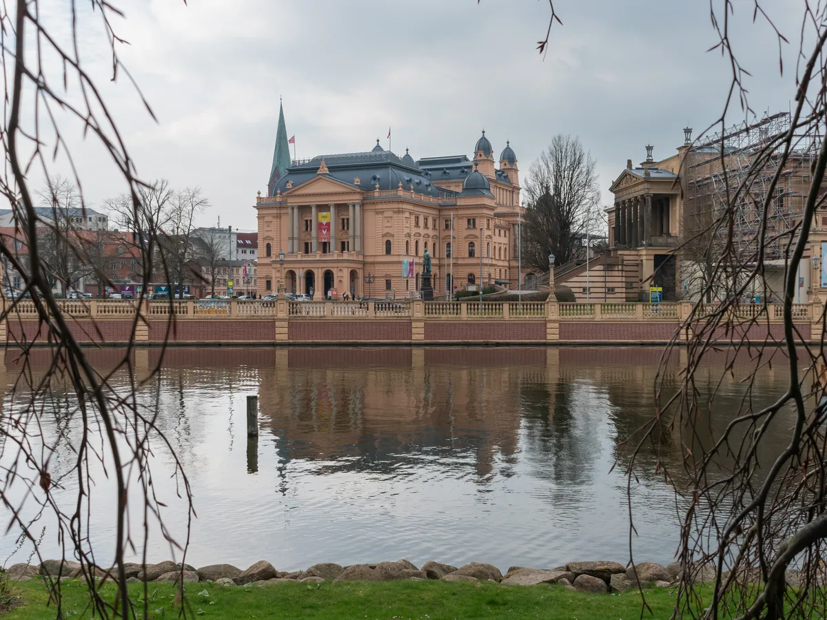 Mecklenburgisches Staatstheater