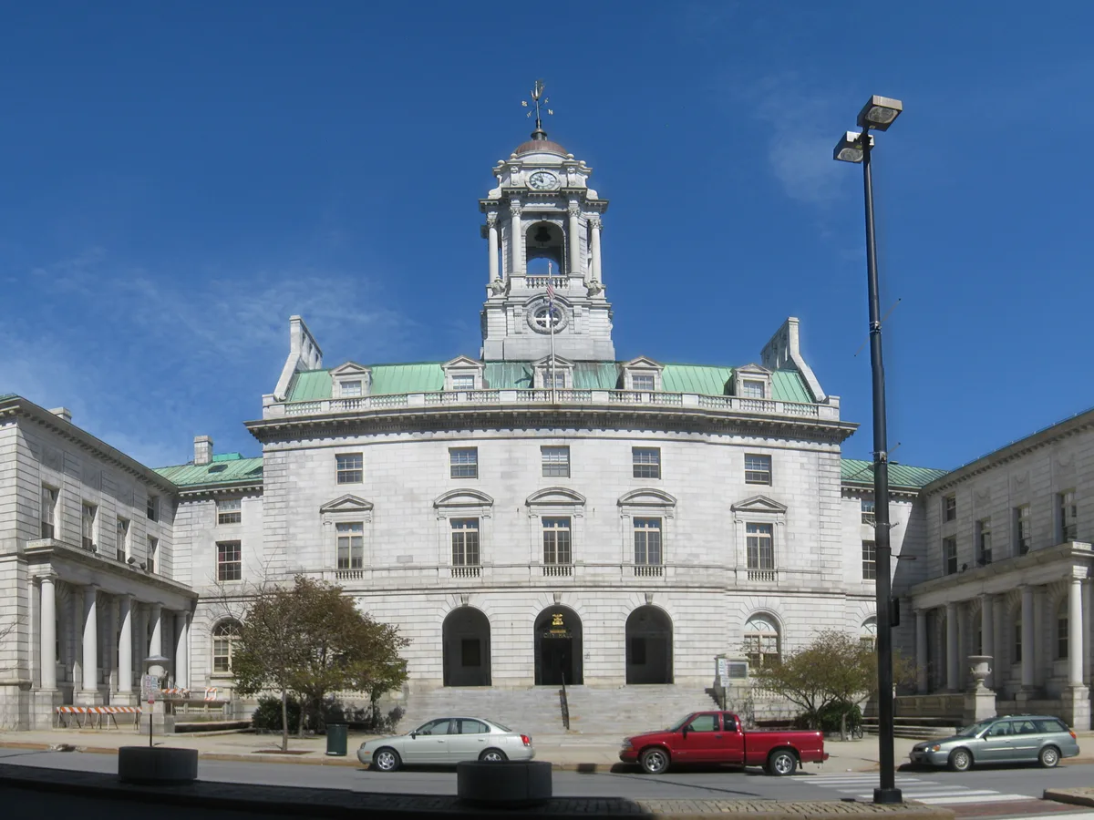 Opera Maine
