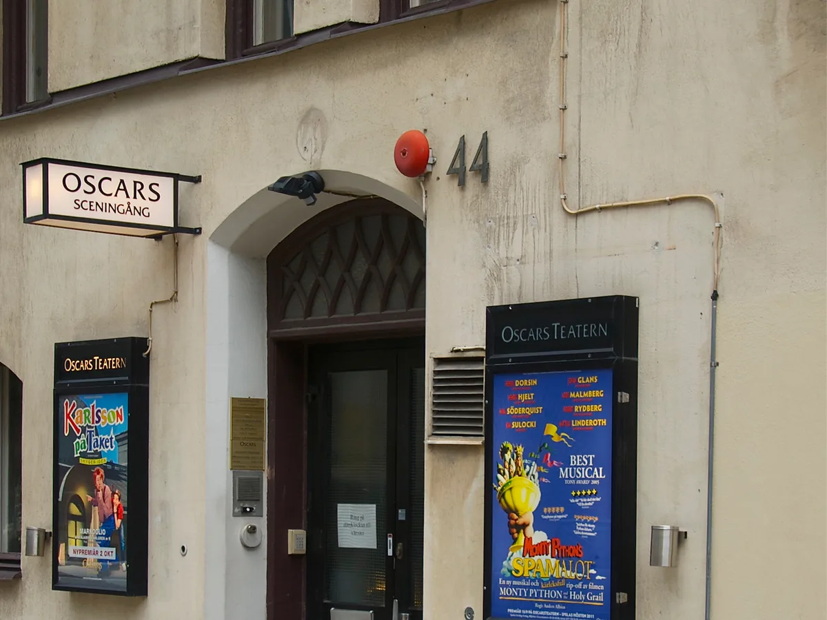 Oscar Theatre